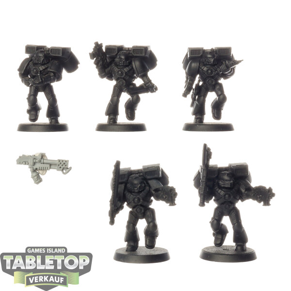 Space Marines - 5 Space Marine Assault Squad - teilweise bemalt