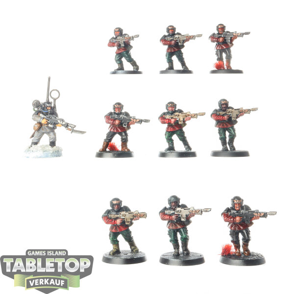 Astra Militarum - 10x Cadian Shock Troops klassisch - bemalt