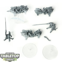 Adeptus Custodes - 3 Vertus Praetors - unbemalt