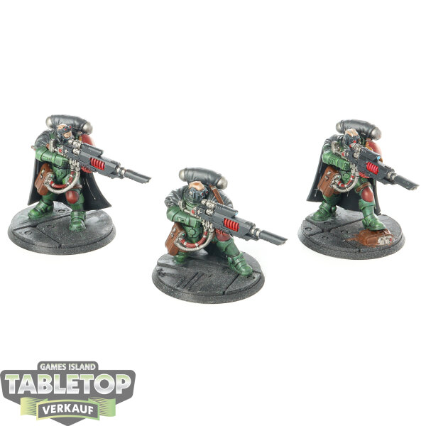 Space Marines - 3 Eliminators - bemalt