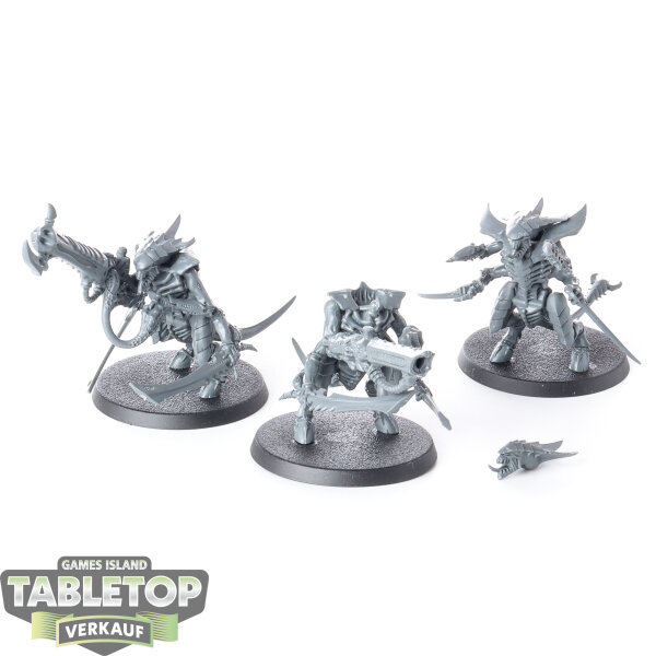 Tyraniden - 3 Tyranid Warriors - unbemalt