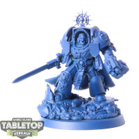 Space Marines - Captain in Terminator Armour - grundiert