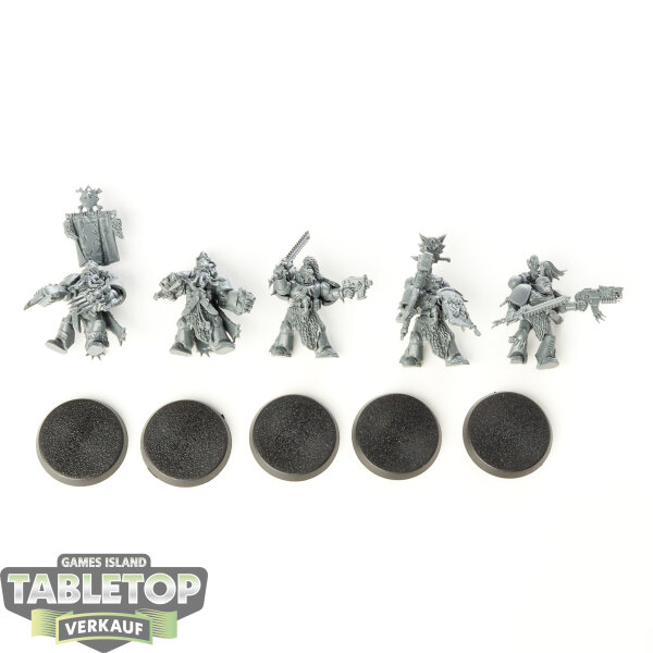 Space Wolves - 5x Wolf Guard klassisch - unbemalt