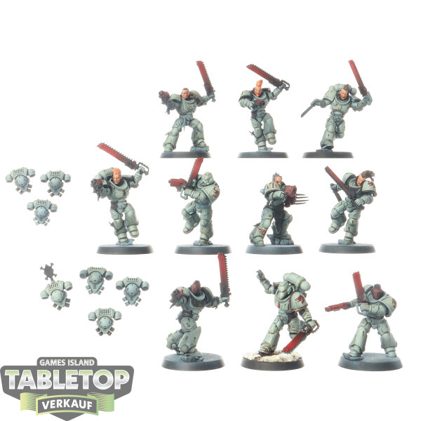 Space Wolves - 10 Blood Claws - bemalt