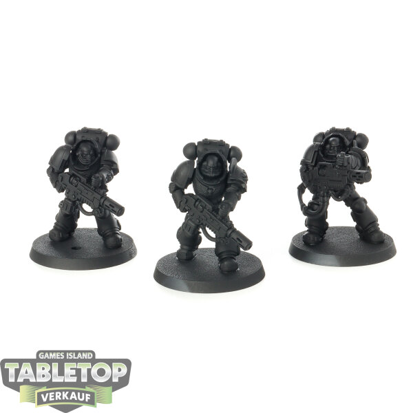 Salamanders - 3 Primaris Eradicators - grundiert
