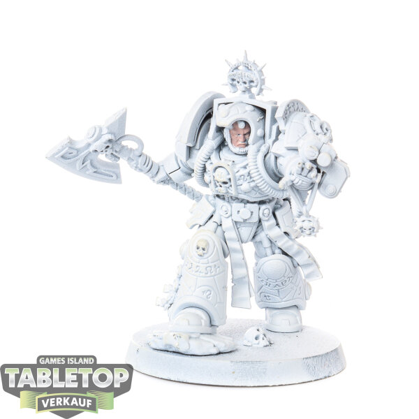 Space Marines - Librarian in Terminator Armour - grundiert