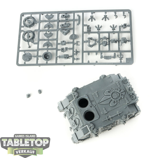 Adepta Sororitas - Adepta Sororitas Rhino - teilweise gebaut