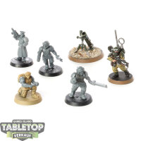 Astra Militarum - 5 Cadian Command Squad classic -...