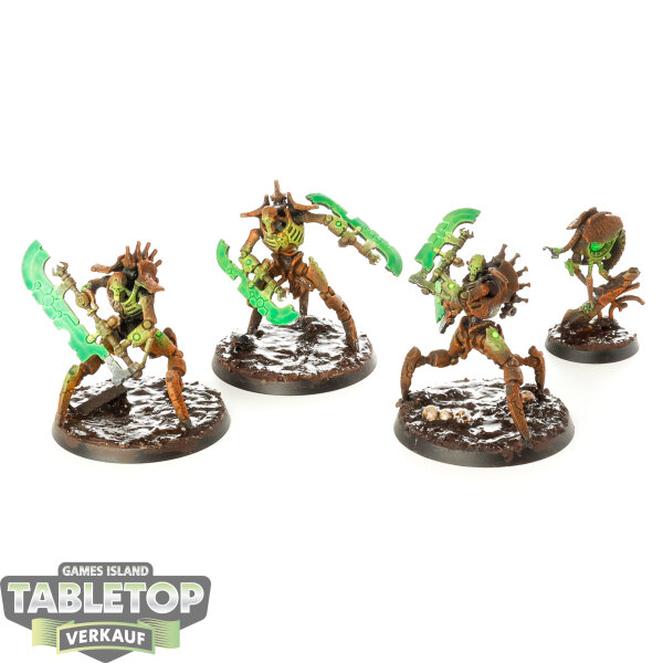 Necrons - 3 Skorpekh Destroyers - bemalt