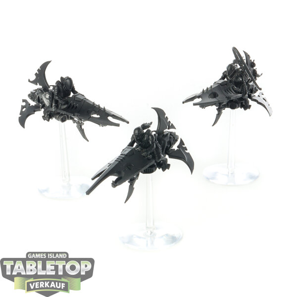 Drukhari - 3x Reavers - grundiert