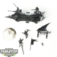 Drukhari - Raider - grundiert