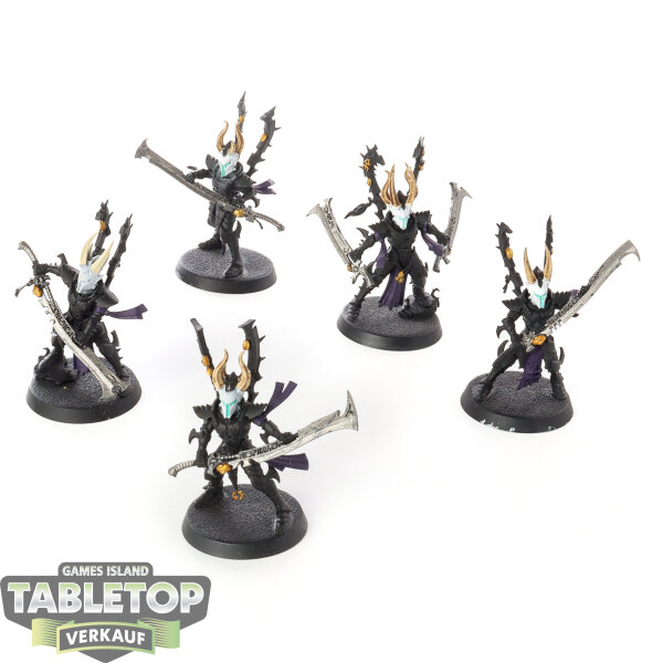 Drukhari - 5 Incubi - bemalt