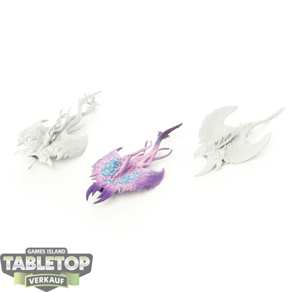 Chaos Daemons - 3 Screamers - teilweise bemalt