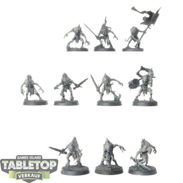 Flesh-eater Courts - 10 Cryptguard - teilweise bemalt