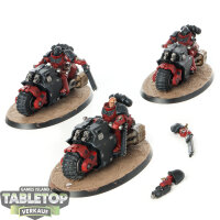Space Marines - 3 Outriders - bemalt