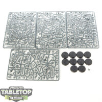 Space Wolves - 10 Grey Hunters - im Gussrahmen