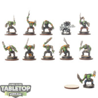 Orks - 11x Ork Boyz - teilweise bemalt