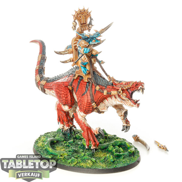 Seraphon - Saurus Oldblood on Carnosaur - bemalt