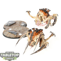 Tyraniden - 2x Carnifex Brood - bemalt