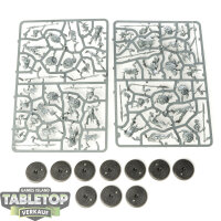 Orruk Warclans - 10 x Gutrippaz - im Gussrahmen