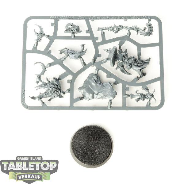 Gloomspite Gitz - Fungoid Cave-Shaman - im Gussrahmen