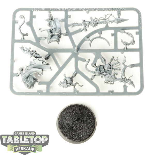 Skaven - Warlock Bombardier - im Gussrahmen