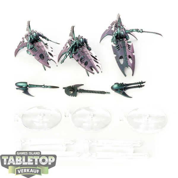 Drukhari - 3 x Reavers - grundiert