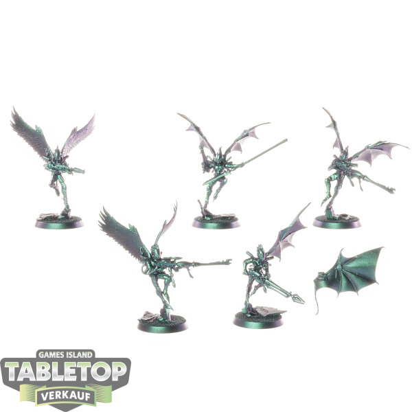 Drukhari - 5 x Scourges - grundiert