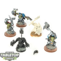 Orks - 5x Ork Nobz Eigenbau - teilweise bemalt