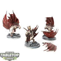 Flesh-eater Courts - 3x Crypt Flayers - bemalt