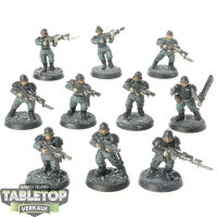 Astra Militarum - 10 Cadian Shock Troops classic - bemalt