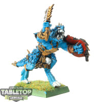 Lizardmen - Temple Guard Champion - teilweise bemalt