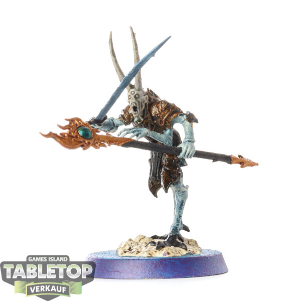 Disciples of Tzeentch - Magister - teilweise bemalt