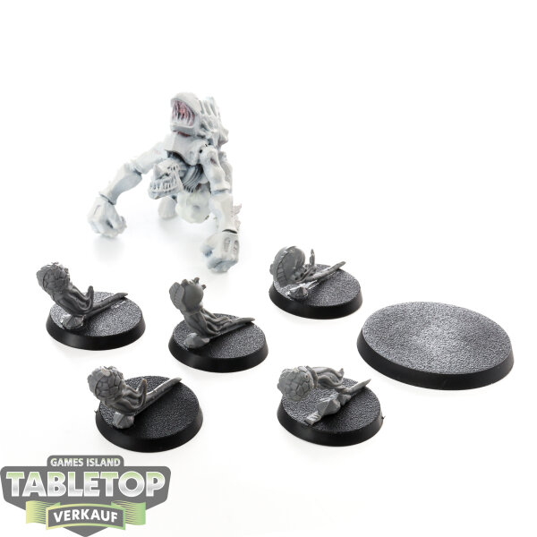 Tyraniden - Biovore classic - grundiert