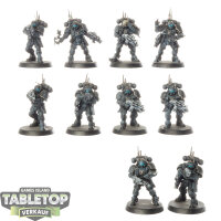 Space Marines - 10 x Infiltrator Squad - bemalt