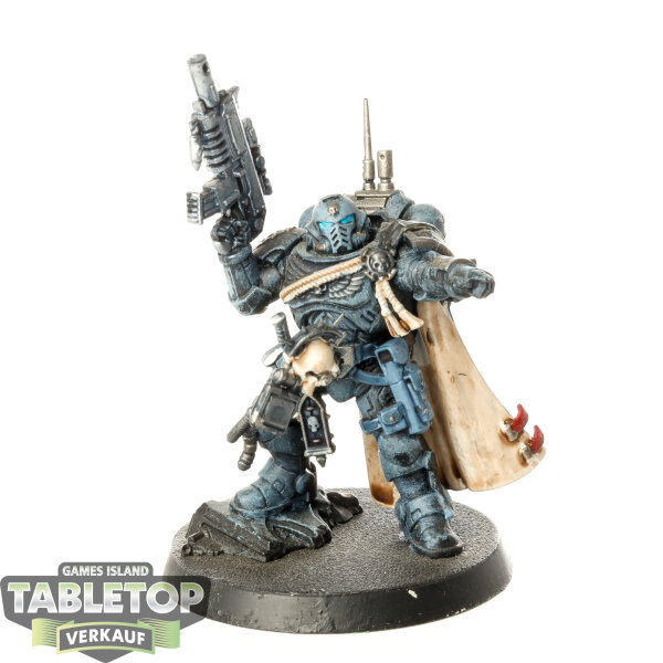 Space Marines - Captain in Phobos Armour - bemalt