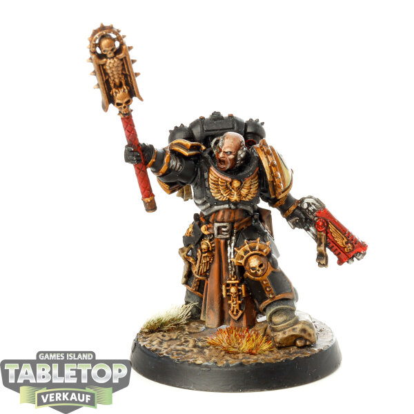 Imperial Fists - Chaplain - bemalt