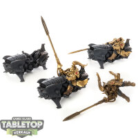 Adeptus Custodes - 3 Vertus Praetors - teilweise bemalt