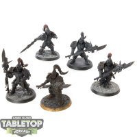 Adeptus Custodes - 5 Custodian Guard - teilweise bemalt