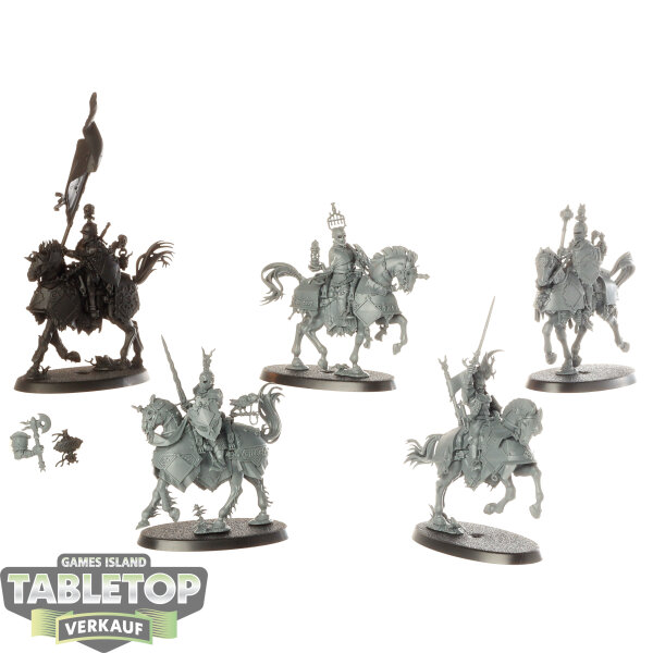 Cities of Sigmar - 5 x Freeguild Cavaliers - teilweise bemalt