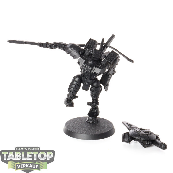 Tau Empire - Commander Farsight klassisch - grundiert