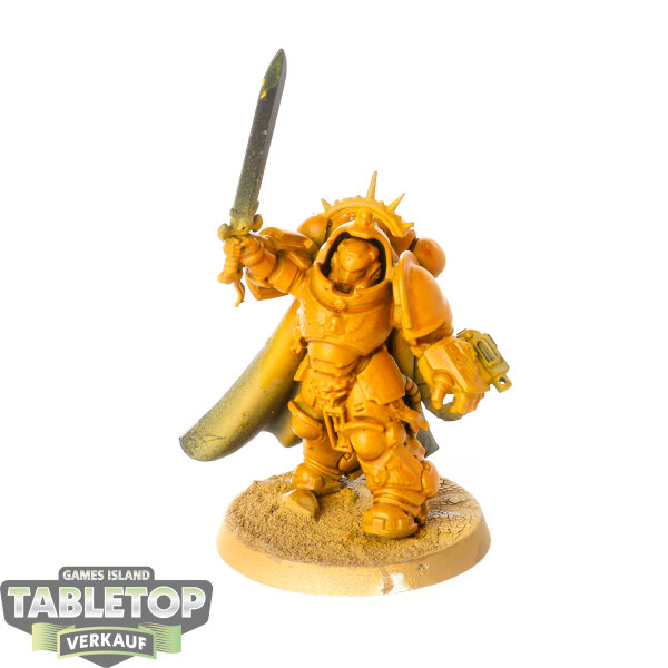 Space Marines - Captain in Gravis Armour klassisch - teilweise bemalt