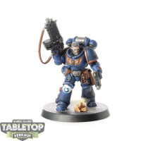Ultramarines - Primaris Lieutenant klassisch - bemalt
