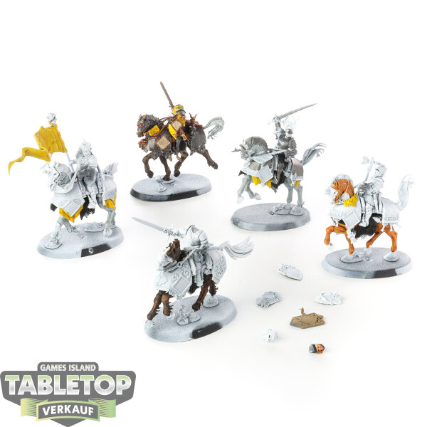 Cities of Sigmar - 5x Freeguild Cavaliers - teilweise bemalt
