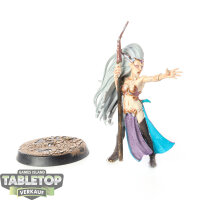 Cities of Sigmar - Sorceress - teilweise bemalt