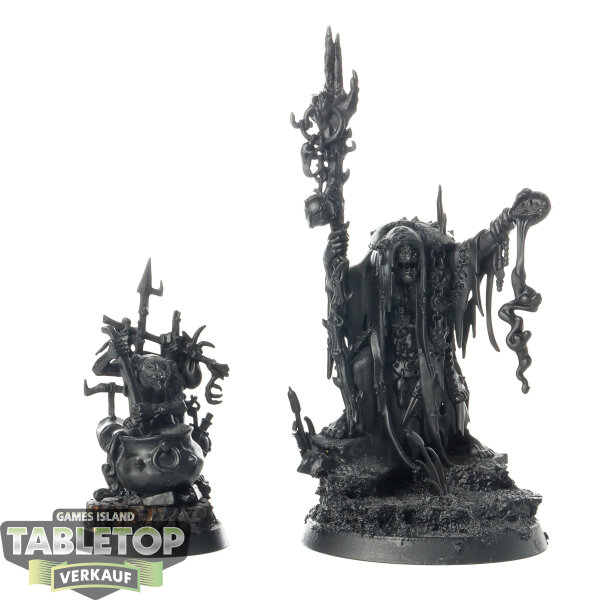 Orruk Warclans - Swampcalla Shaman with Pot-grot - grundiert