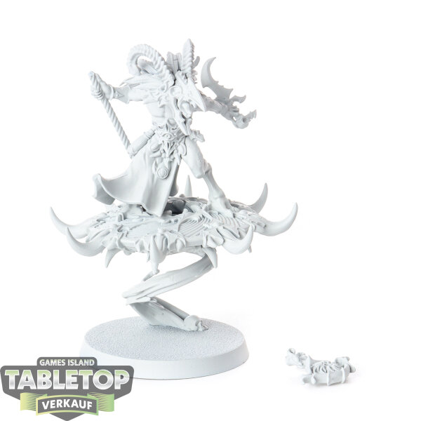 Disciples of Tzeentch - Tzaangor Shaman - grundiert