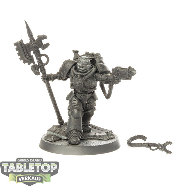 Space Marines - Techmarine - grundiert
