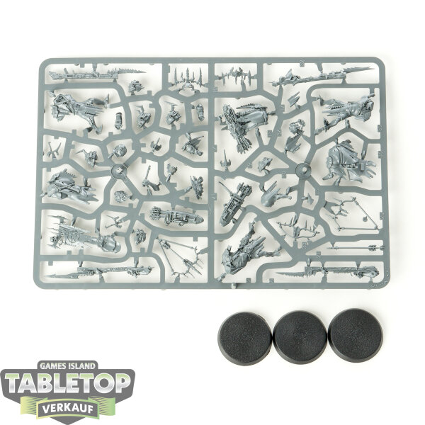 Orruk Warclans - 3 x Man-Skewer Boltboyz - im Gussrahmen
