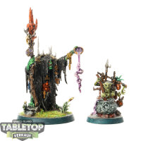 Orruk Warclans - Swampcalla Shaman with Pot-grot - bemalt
